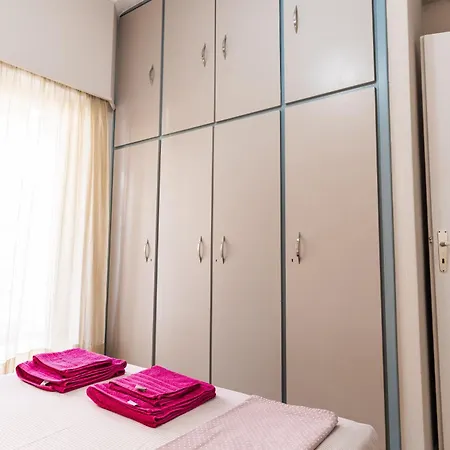 Alimos Apartament *