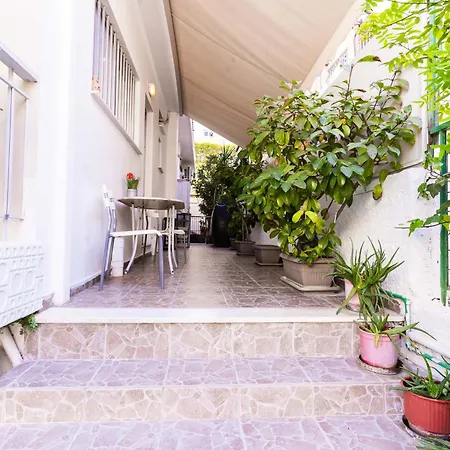 Alimos * Athens
